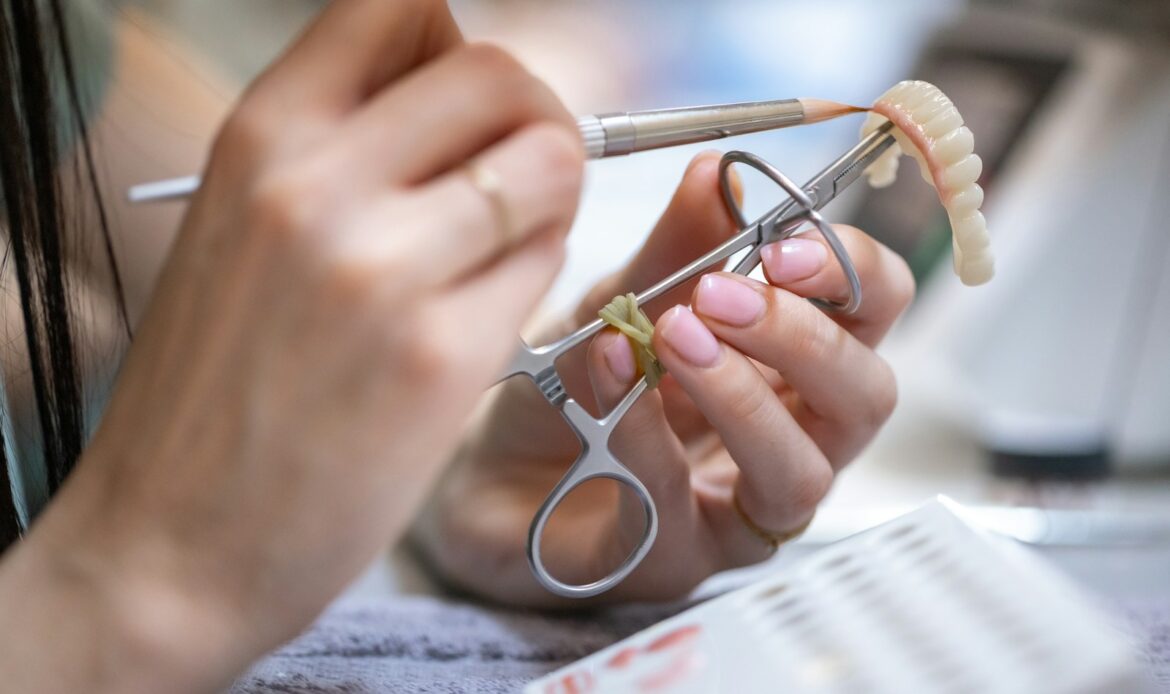dental implant Houston cost for prosthetic restoration work